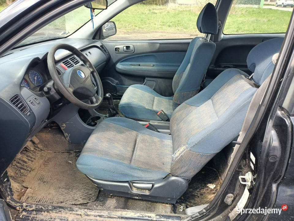 Honda HRV Honda HRV 16 99r 4x4 I 19982006 manualna Tarnów sprzedam