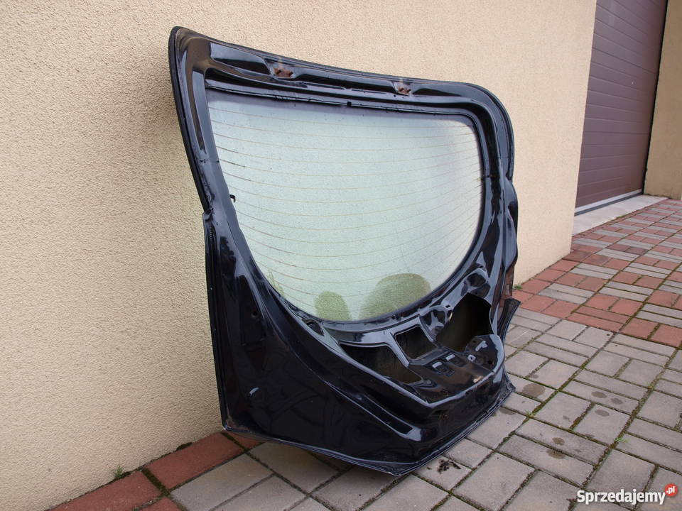 Ford Puma tylna klapa czarna 2000r Kalisz