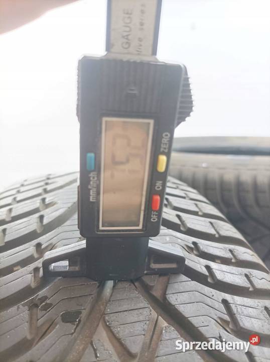 4X OPONA ZIMOWA BFGOODRICH 18560R15 Samochodowe świętokrzyskie sprzedam