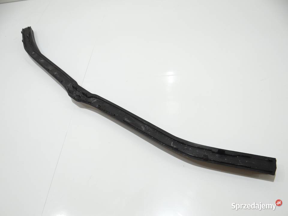 BMW E60 OSŁONA LISTWA ZDERZAKA PRZÓD 7063835 osobowe Strzyżewice