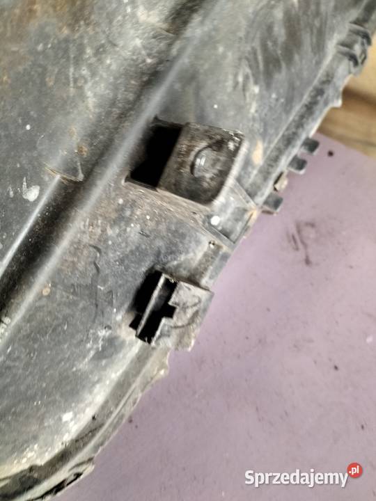 Lampa Tylna Tył Lewa CITROEN XSARA 37550748 Kamień-Kolonia