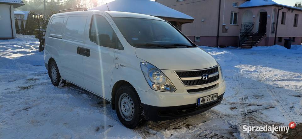 Hyundai H1 bus z małym przebiegiem Rok produkcji 2011 Mińsk Mazowiecki sprzedam