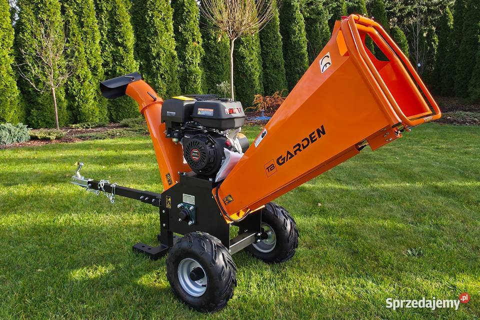 ROZDRABNIACZ DO GAŁĘZI 12 RĘBAK SPALINOWY TB Dunkowa sprzedam