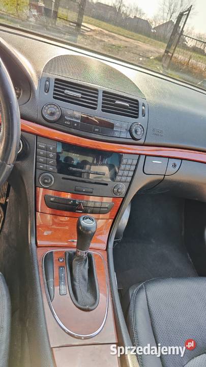 Mercedes W211 ważne OC i przegląd automat