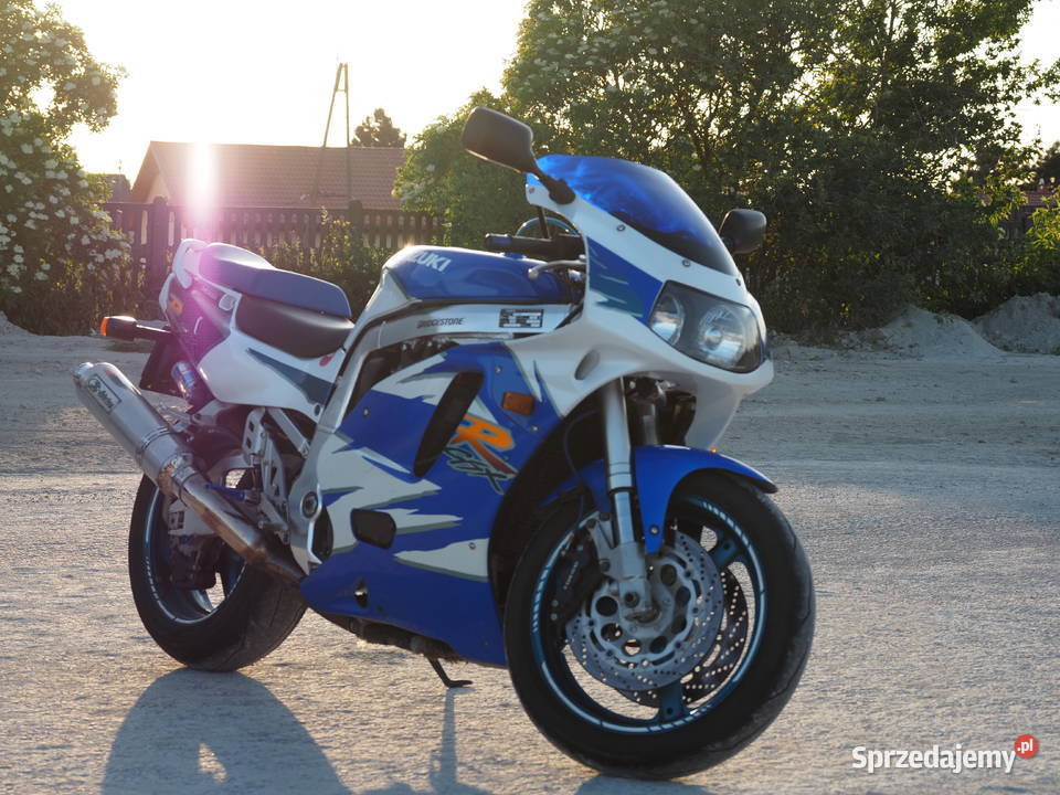 Suzuki GSXR 750 Strzelin