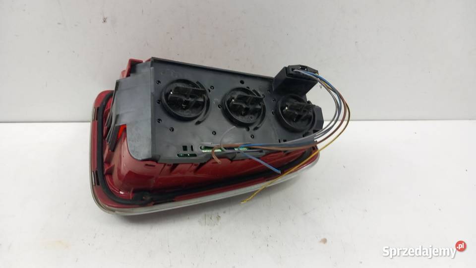 MIN COOPER R57 CABRIO LAMPA TYŁ LEWA Zbierkowo