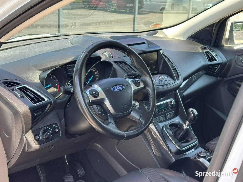 Ford Kuga Xenon Navi Grzane fotele Climatronic serwisowany w ASO Kąty Opolskie