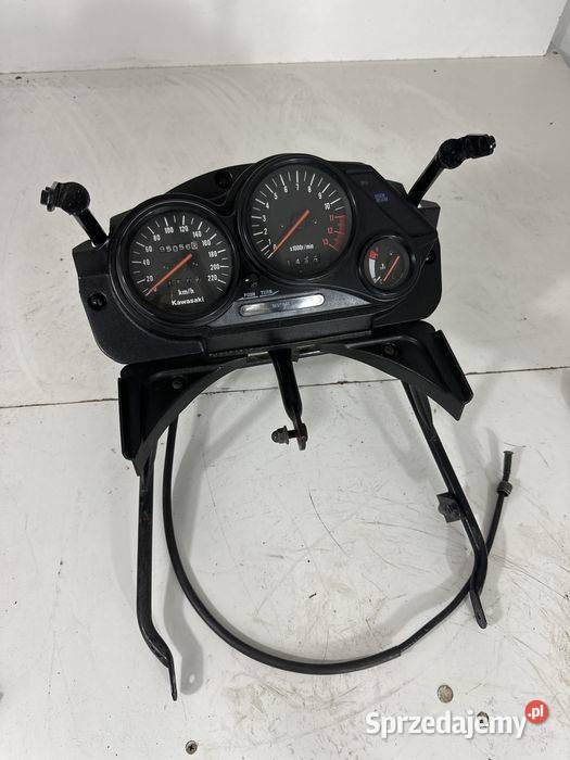 Kawasaki GPZ500 GPZ 500 Stelaż Czaszy Licznik