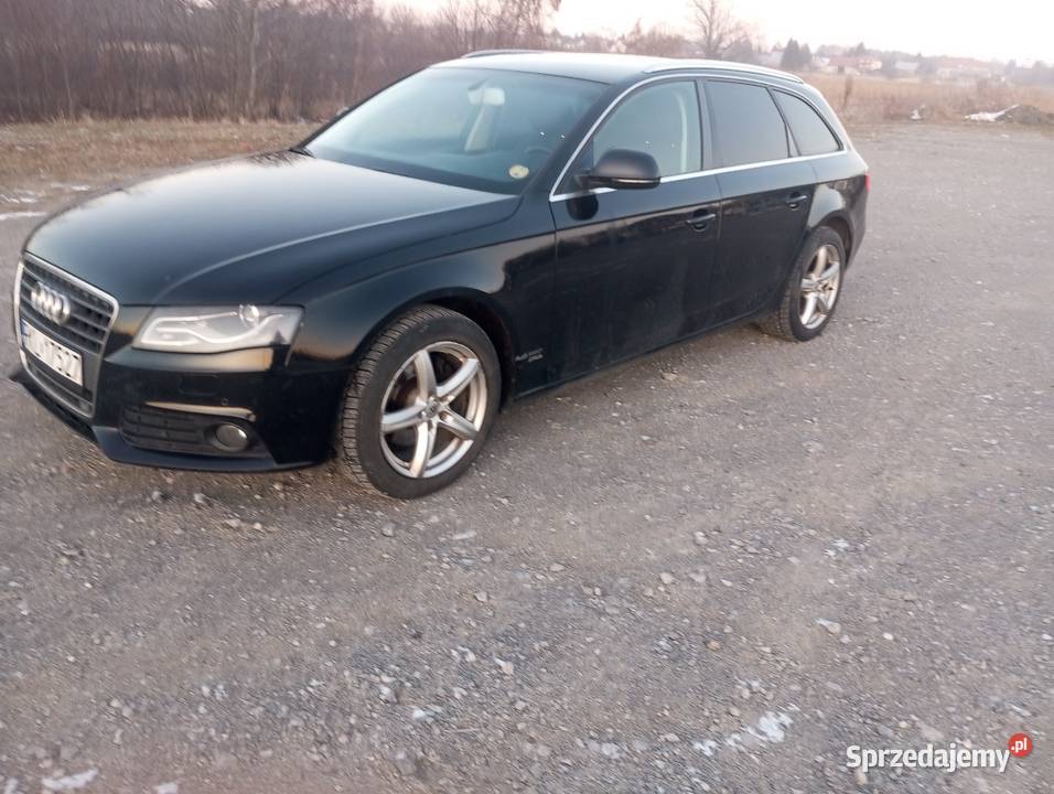Audi a4 lakier metallic A4 podkarpackie Komorów