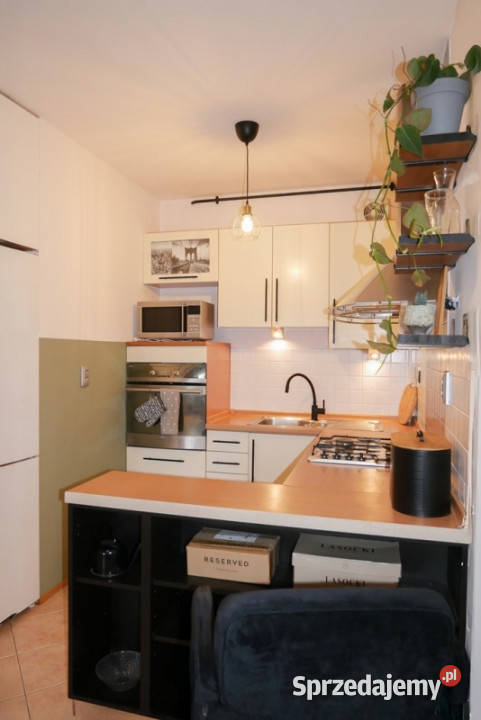 Mieszkanie plus miejsce postojowe Warszawa