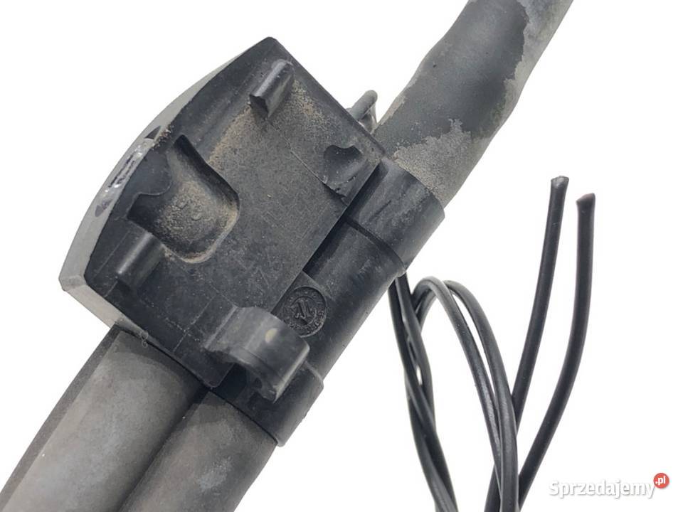 DYSZE SPRYSKIWACZY MERCEDES W176 1218