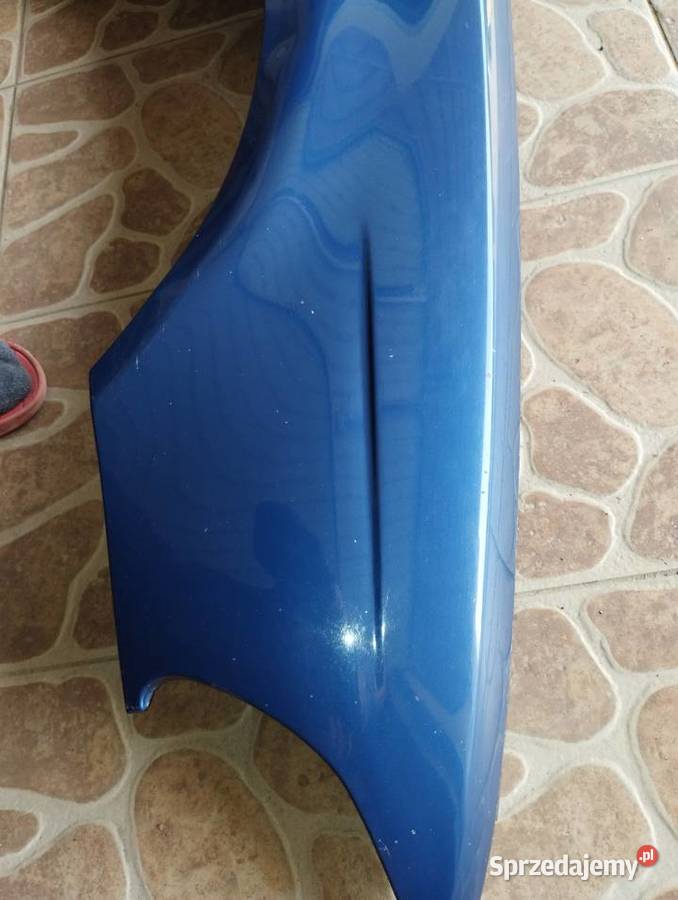 Błotnik przedni prawy BMW E39 turinga Bachów