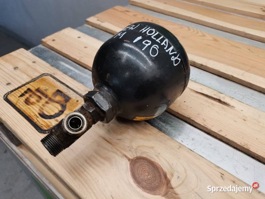 Akumulator hydrauliczny Holland TM 190 Bosch V Wilkowo sprzedam