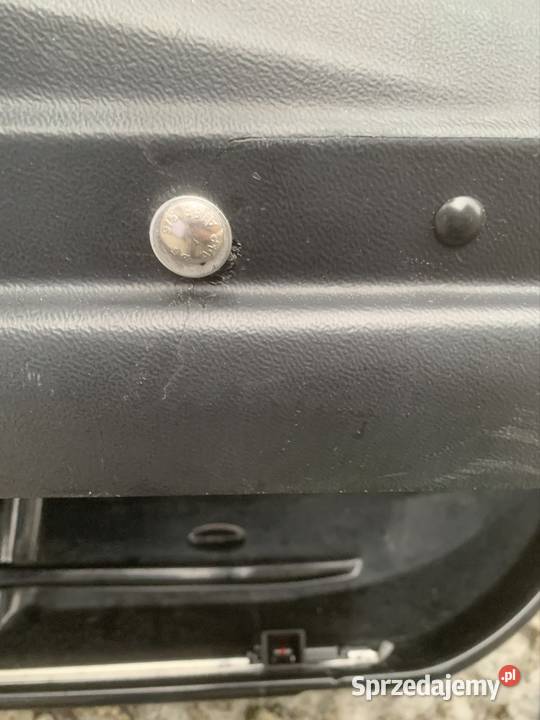 Box dchowy Thule Pacific 800