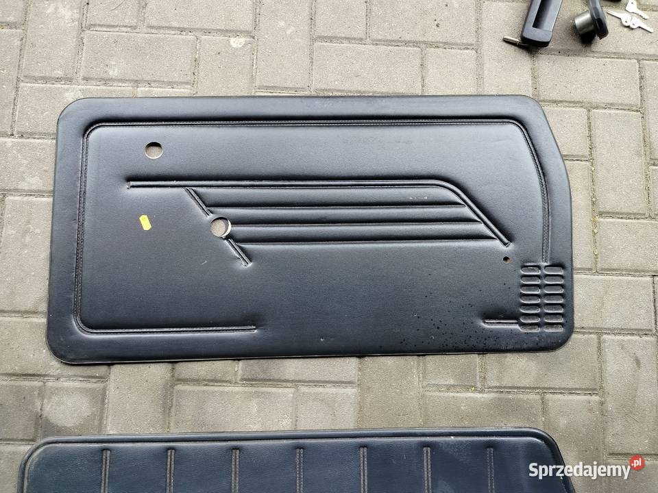 Boczek drzwi prawych fiat 126p osobowe Pszczyna