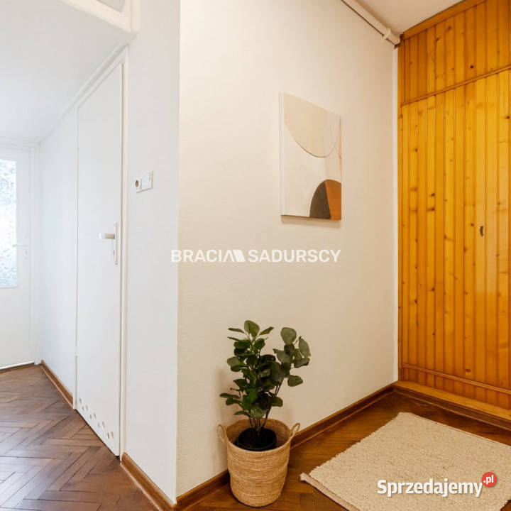 Mieszkanie Kraków Kalwaryjska 564m2 2 pokoje sprzedam