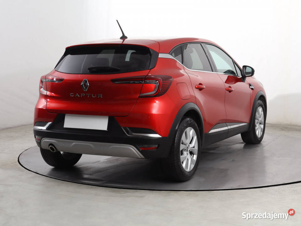 Renault Captur 13 TCe MHEV benzyna Katowice