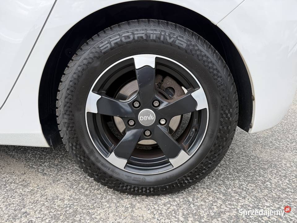 Hyundai i30 14 BENZYNA Klimatyzacja Nawigacja możliwa zamiana Konin