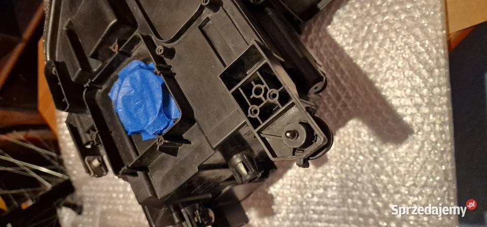 Lampa przednia VW Tiguan II PRAWE osobowe Gliwice