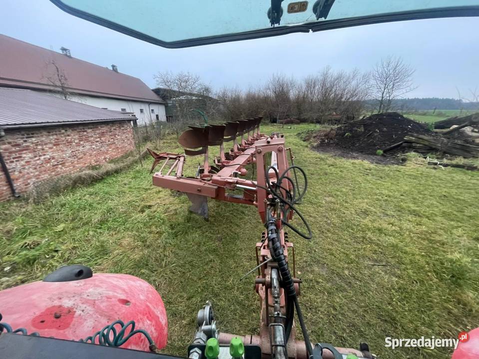 Pług Overum Massey Ferguson Agrolux 7 skibowy zachodniopomorskie Golczewo