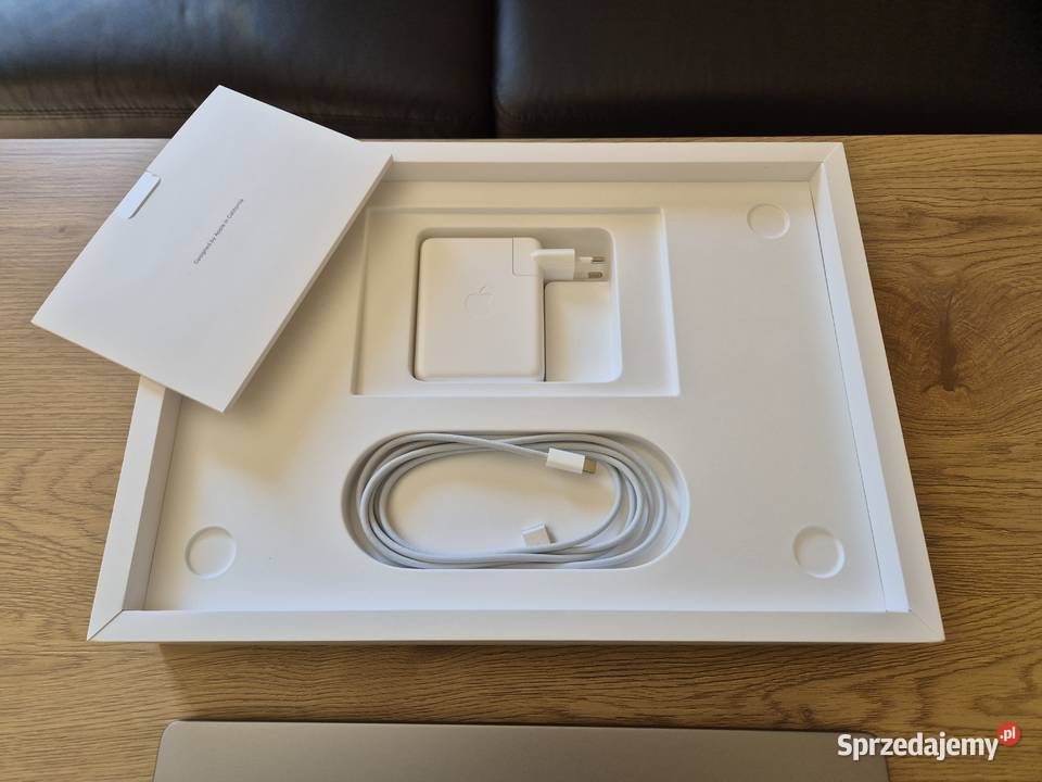 MacBook M1 PRO 16GB RAM 512GB SSD