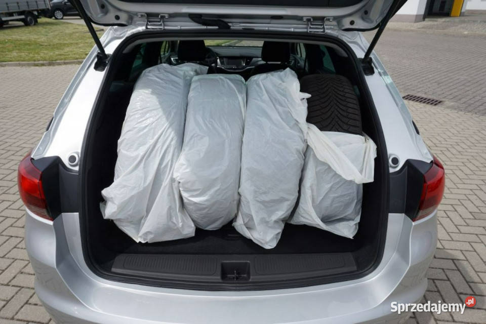 Opel Astra Sports Tourer 15CDTI 122 AUT Edition tempomat Lublin