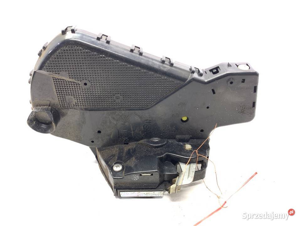 ZAMEK KLAPY TYŁ TOYOTA RAV 4 III Terenowy 0514