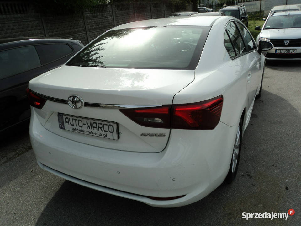 Toyota Avensis sprzedam Toyote AVENSIS 18 B światła LED Motoryzacja Lublin