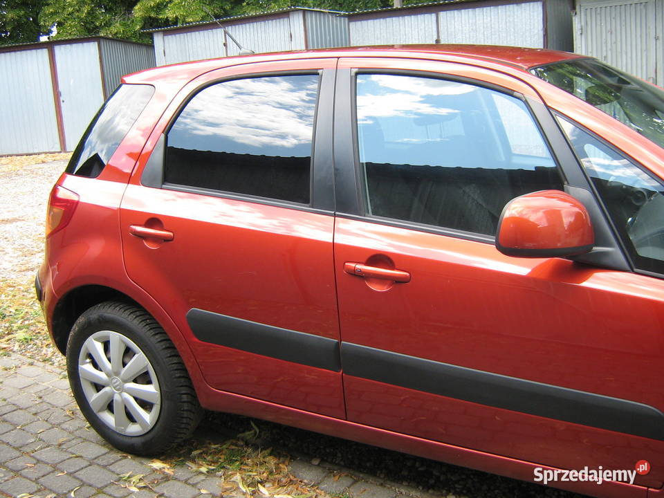 Suzuki SX4 16 GS Premium salon