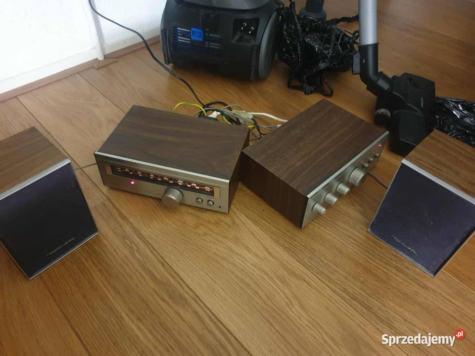 Realistic mini wieża z kolumnami vintage Wieże i miniwieże podkarpackie Leżajsk sprzedam