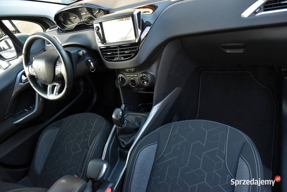 Peugeot 2008 I LIFT Active 12MPI 82 65100 Samochody osobowe Zduńska Wola
