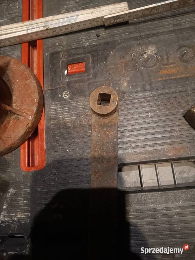 Lewarek śrubowy 7t dolnośląskie Leśna