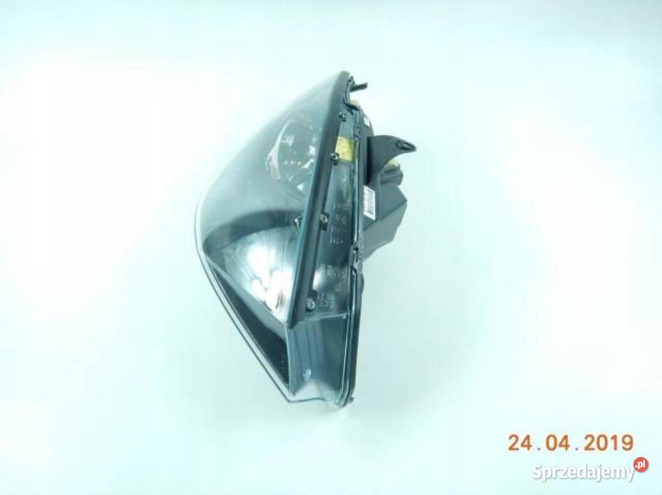 LAMPA PRAWY PRZÓD FORD FOCUS 9805 4433924 NOWA osobowe lubelskie