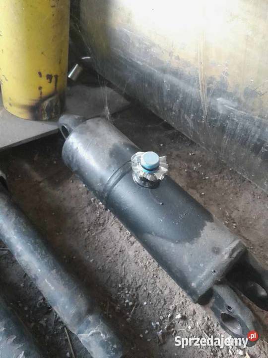 Siłownik tylny TUZ Deutz fahr agrotron mk2 mk3 lubelskie Trzydnik Mały