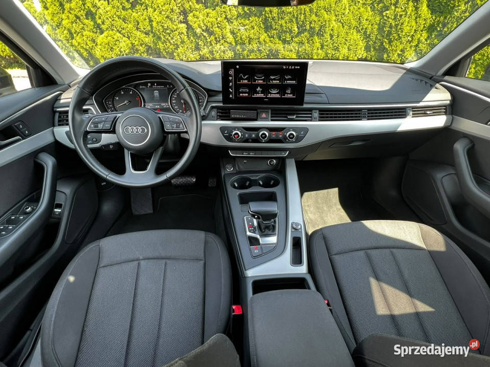 Audi A4 Avant 20 TDI Automat KeyLess FullLED B9