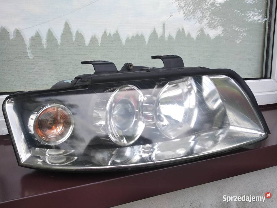 Audi A4 B6 lampy przednie reflektory przód prawy sprzedam