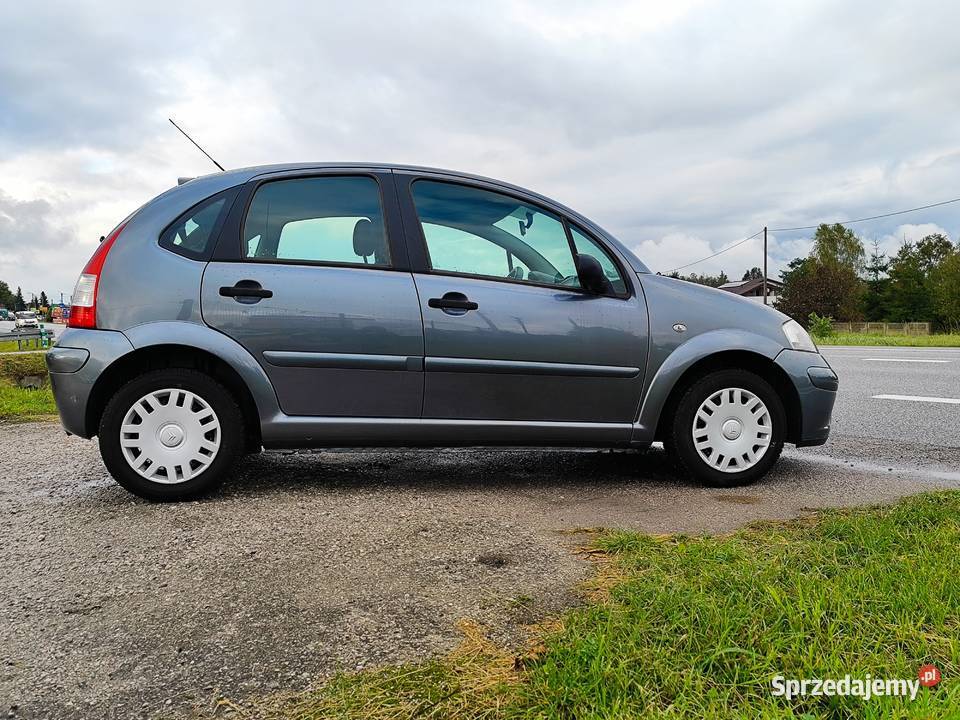 Citroen C3 14 benzyna z Niemiec Opłacony isofix C3 Królewiec