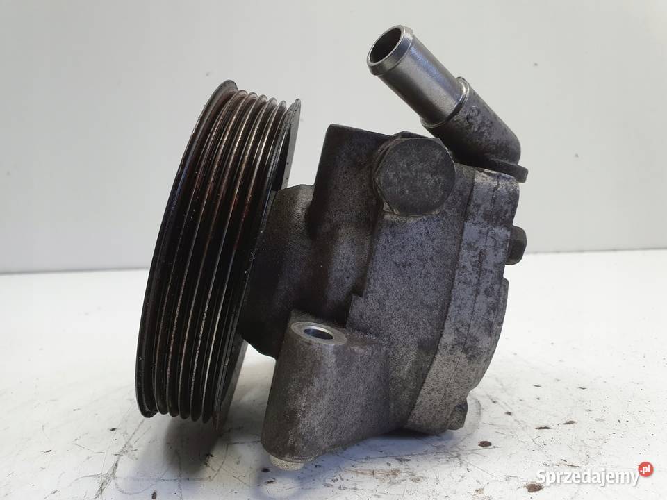 Volvo V70 III 20 D POMPA WSPOMAGANIA 7G913A696HA osobowe