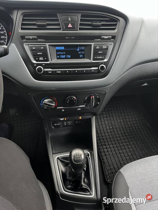 Hyundai i20 2015r VAT marża lubelskie Tomaszów Lubelski