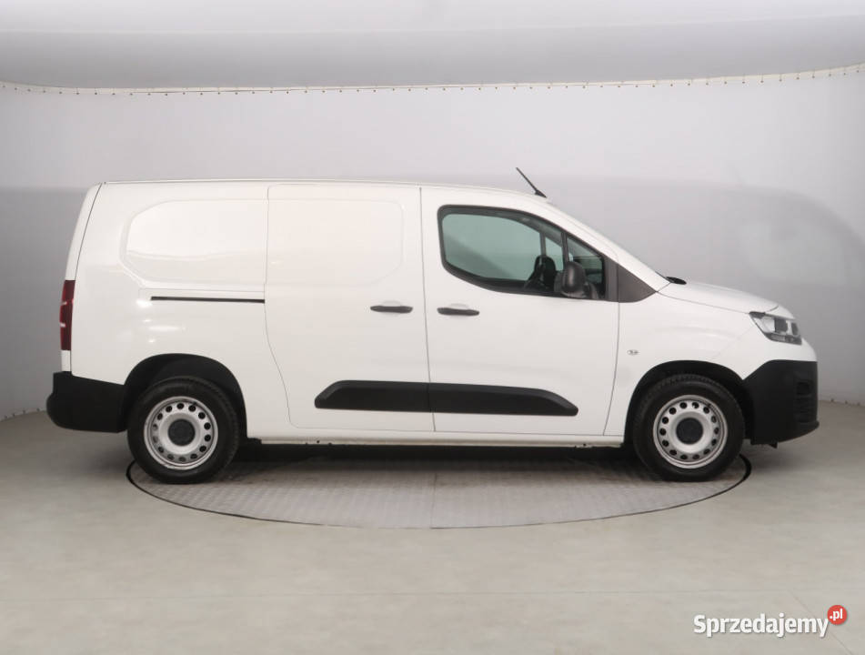 Citroen Berlingo 12 PureTech 4/5 mazowieckie Piaseczno