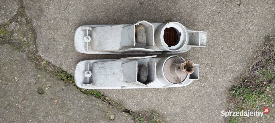 Nissan 200sx 1995 1996 1998 kierunkowskaz prawy Byków