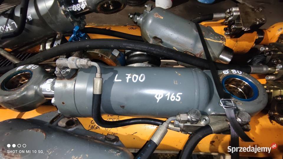 Siłowniki lemiesza liebherr 904914924934 Dąbrowa Górnicza sprzedam