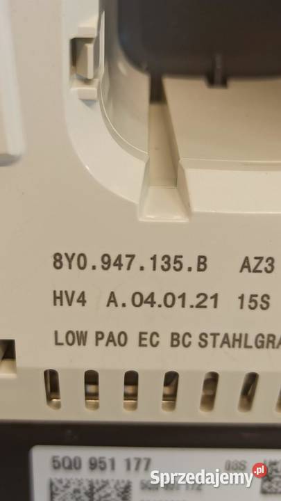 AUDI A3 8Y LAMPKA PODSUFITKI 8Y0947135B dolnośląskie sprzedam