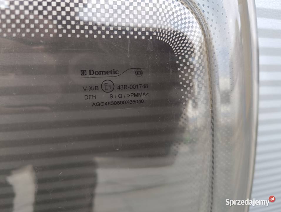 Szyba Dometic AGC4830800x35040 wymiar 92x465