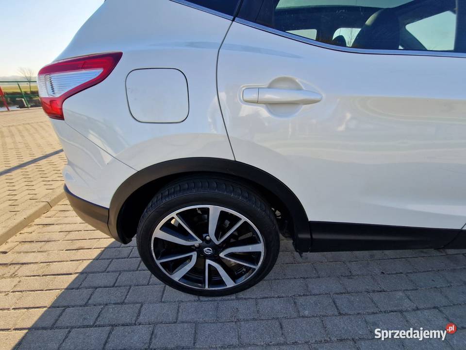 NISSAN QASHQAI 16 DCI TEKNA 130 SKORY ASYSTENT Qashqai Łomża sprzedam