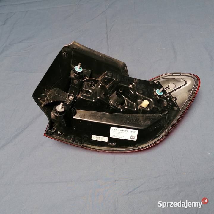 MERCEDES GLA LAMPA TYŁ LEWY A2479062901 wielkopolskie Września