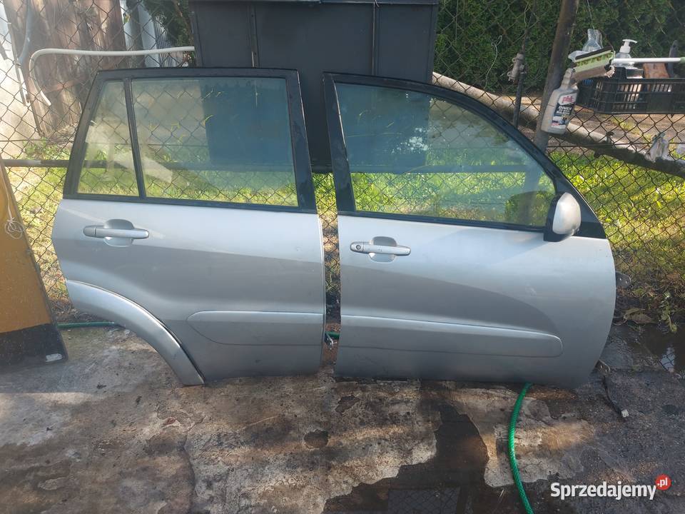 Toyota rav4 II gen 20d d4d most drzwi szyberdach uszkodzony Samochody osobowe Bobolice