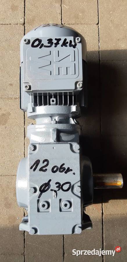 Motoreduktor 037 kW12 obr Leszno
