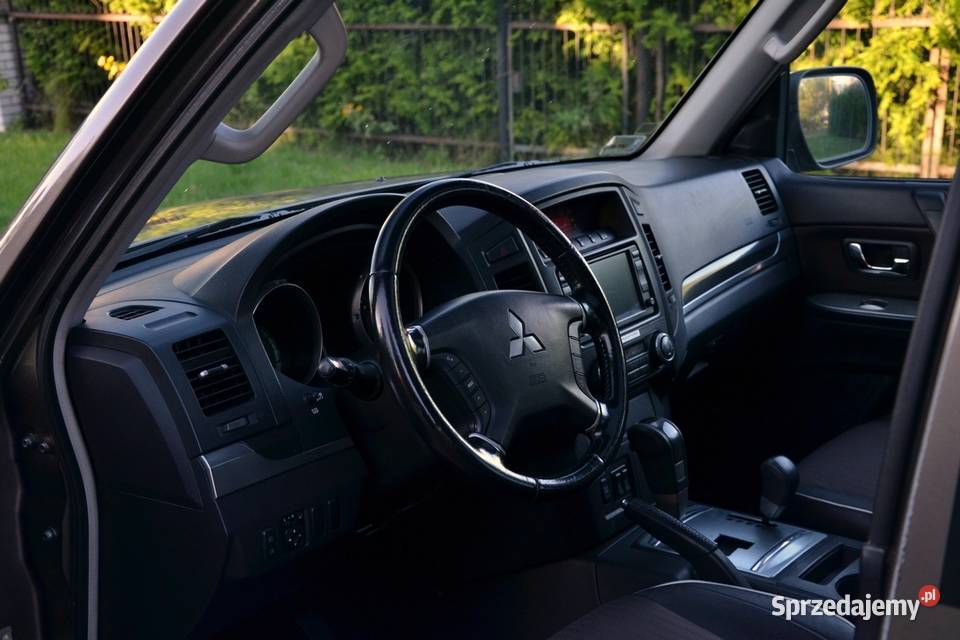 Pajero SALON 4X4 Automat Navi Tempomat lakier metallic Płock