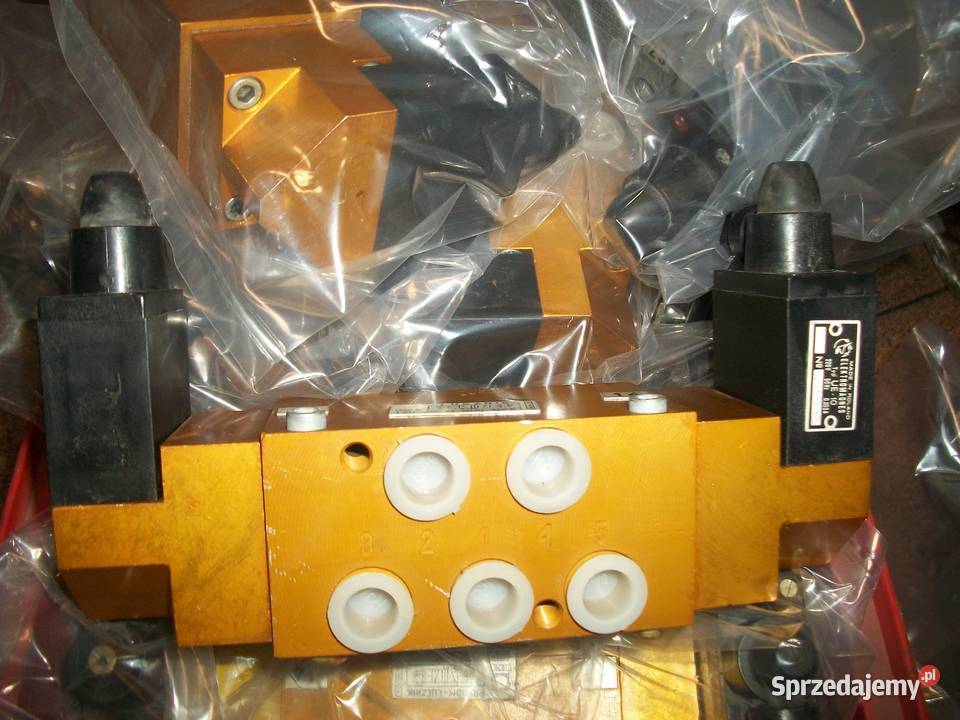 Zawór Łucznik 52 611 G3 8 52 121 51 220B Olkusz sprzedam